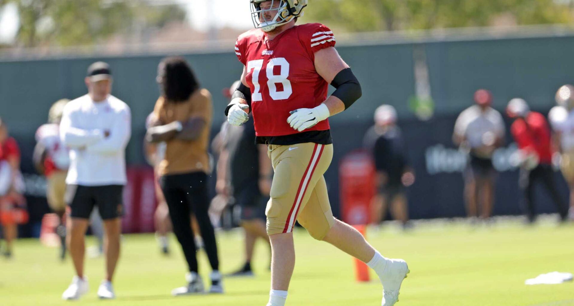 Former San Francisco 49ers guard Ben Bartch is signing with the Lions