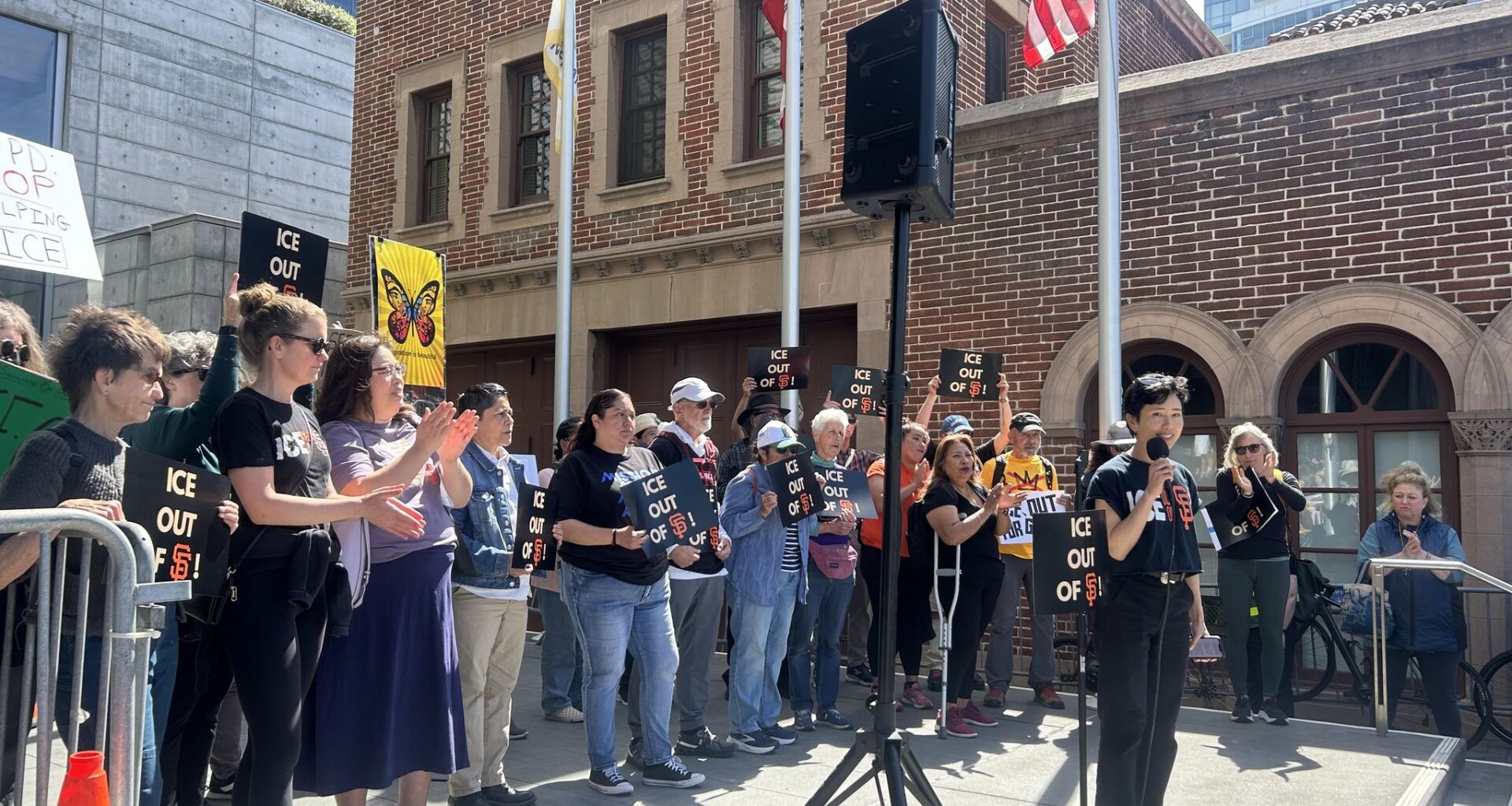 Community Groups Accuse Sfpd Of Unlawfully Aiding Ice During Migrants Arrest