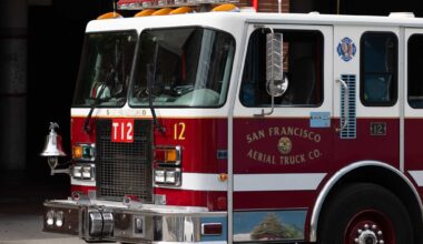 Woman rescued from cliff overlooking S.F.’s Ocean Beach