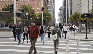 Unlike other metros, the Bay Area's population still isn’t growing