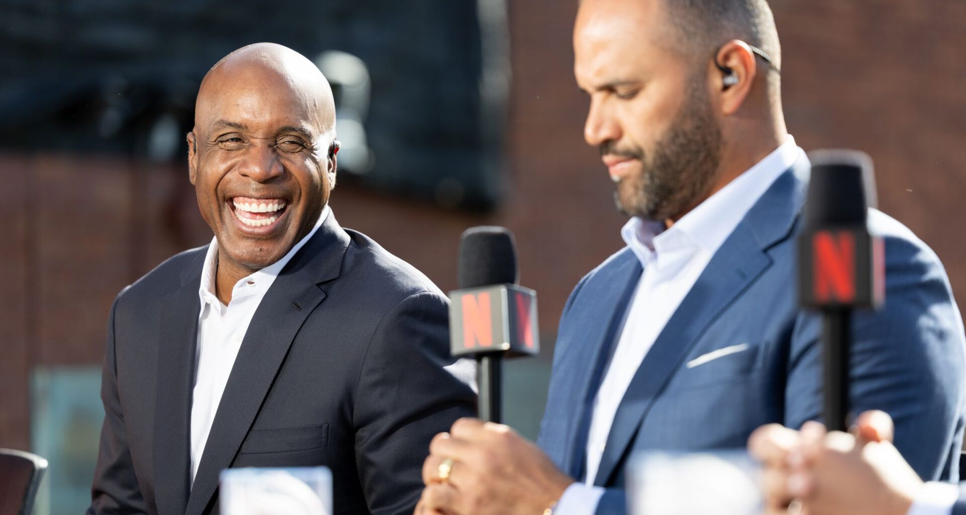 Barry Bonds stole the show during Netflix’s first baseball game