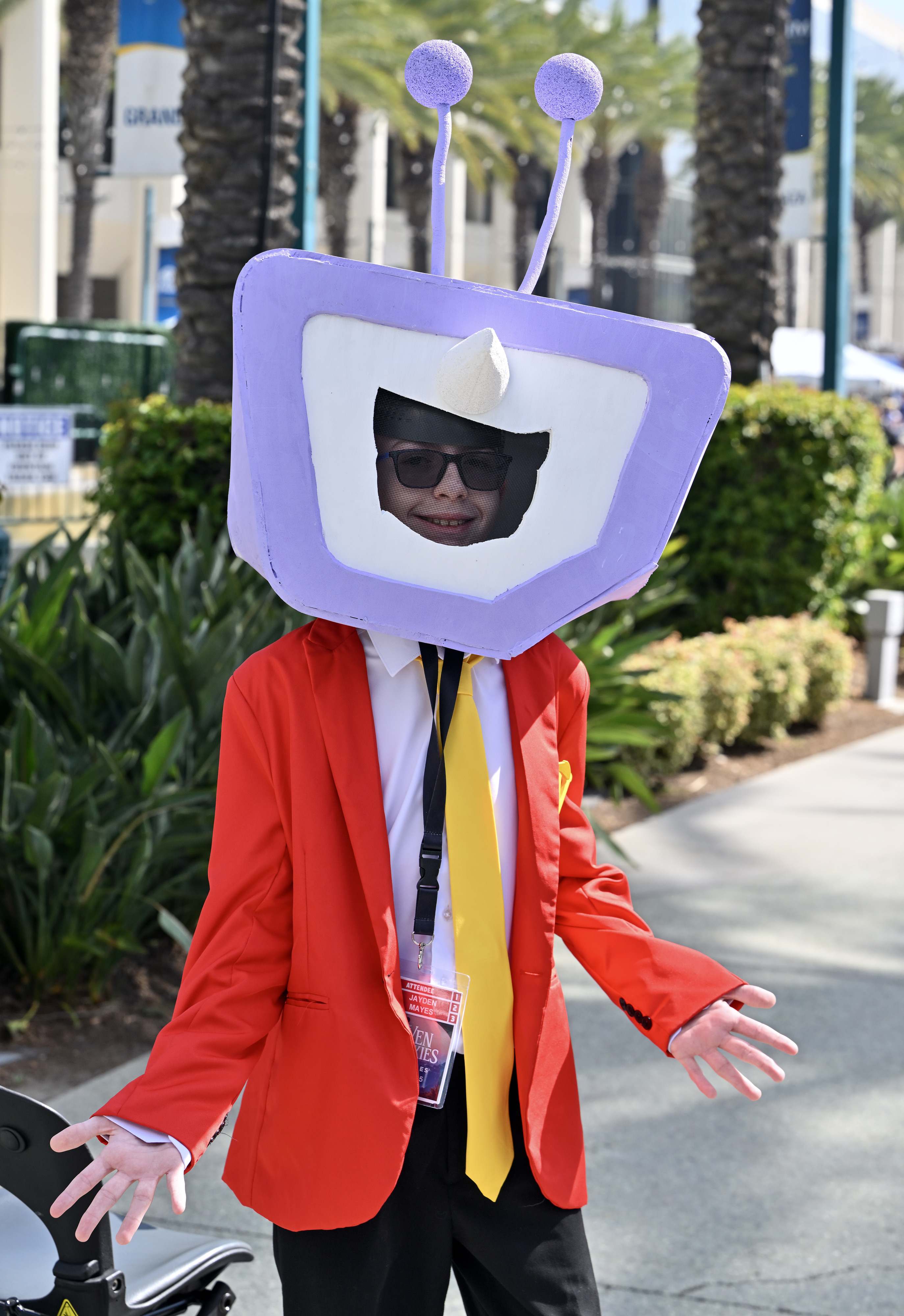 Jayden Mayes, dressed as Mr. Antenna from Deltarune Chapter 3:...