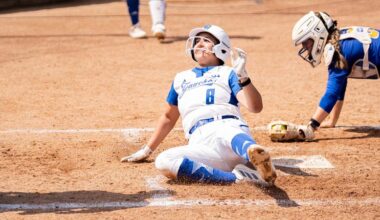 Gauchos Bounce Back from Game One to Split Doubleheader