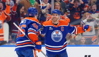 McDavid moves back into scoring lead with 3 points as Oilers beat Ducks 4-2