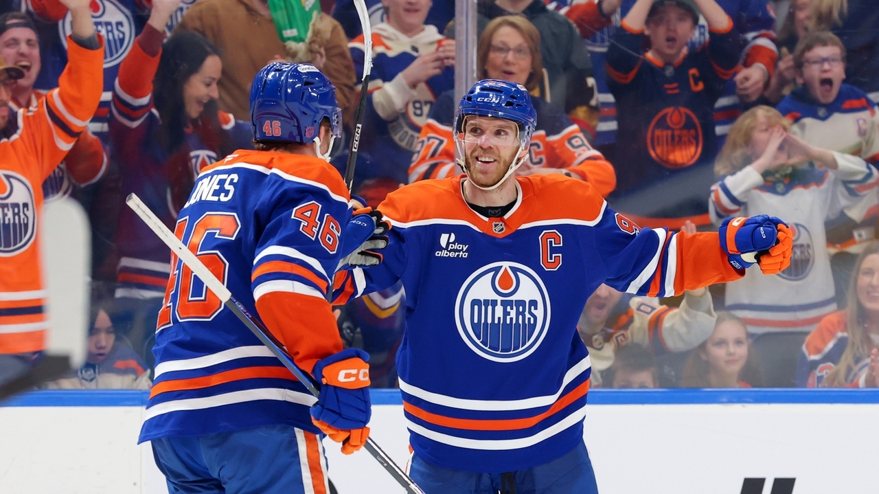 McDavid moves back into scoring lead with 3 points as Oilers beat Ducks 4-2
