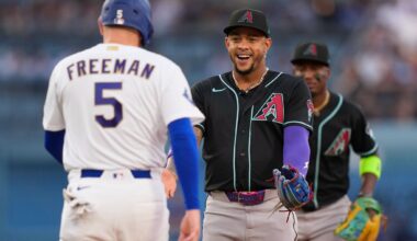 Dodgers' Freddie Freeman snaps 0-for-8 skid, then gets tagged out with a hug
