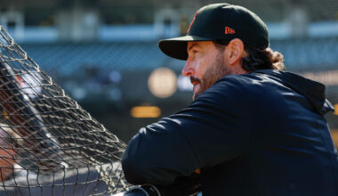 SF Giants manager has cringey in-game interview joke in brutal series