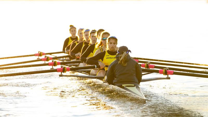Tritons Compete at San Diego Crew Classic