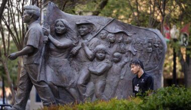 Debate over Sacramento plaza and the Cesar Chavez monument