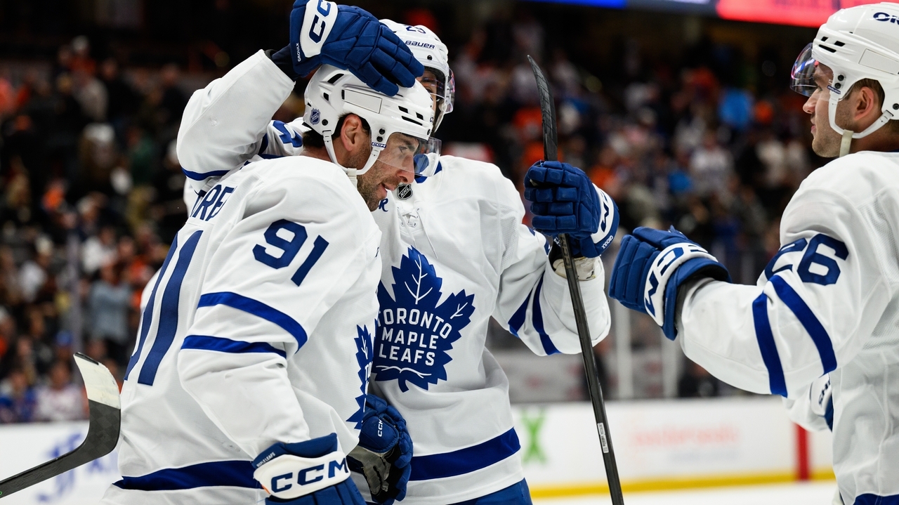 John Tavares scores with 5 seconds left in OT to lift Maple Leafs to 5-4 comeback win over Ducks