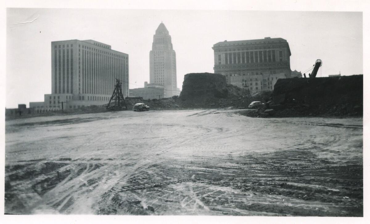 Construction of the 101 Freeway included "The Slot" in downtown L.A.
