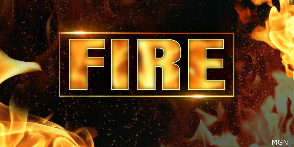 Basement fire reported Monday night in Oakland home
