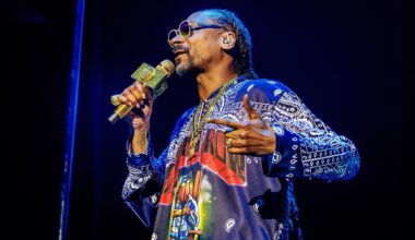 Snoop Dogg to Headline Long Beach Amphitheater's Grand Opening in California