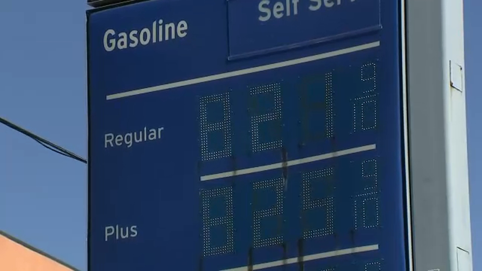 Gas prices jump across Southern California, with Los Angeles County seeing average of $5.17 per gallon, amid war in Iran