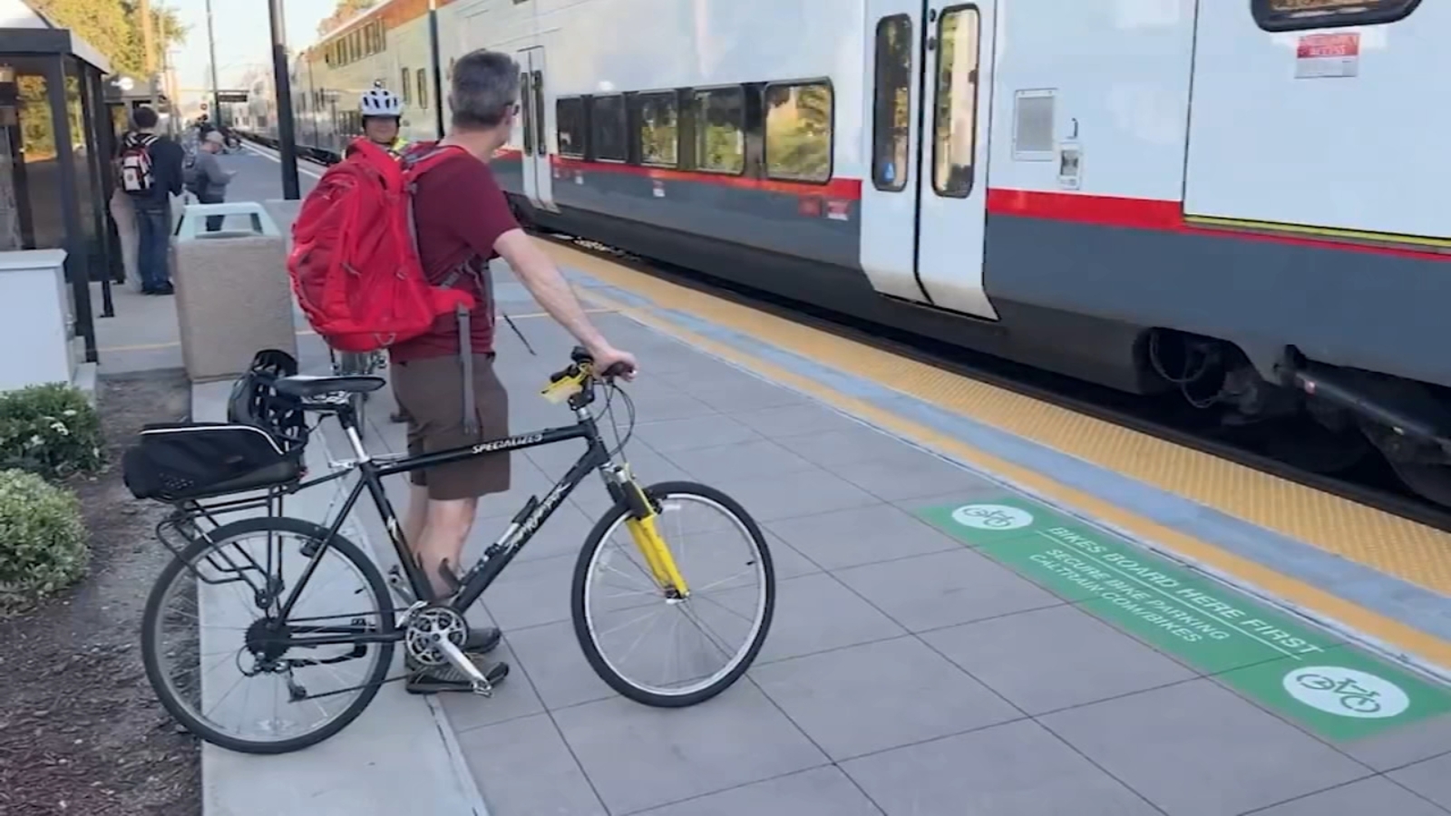 Caltrain wheeling back enforcement of bike restrictions after pushback from community