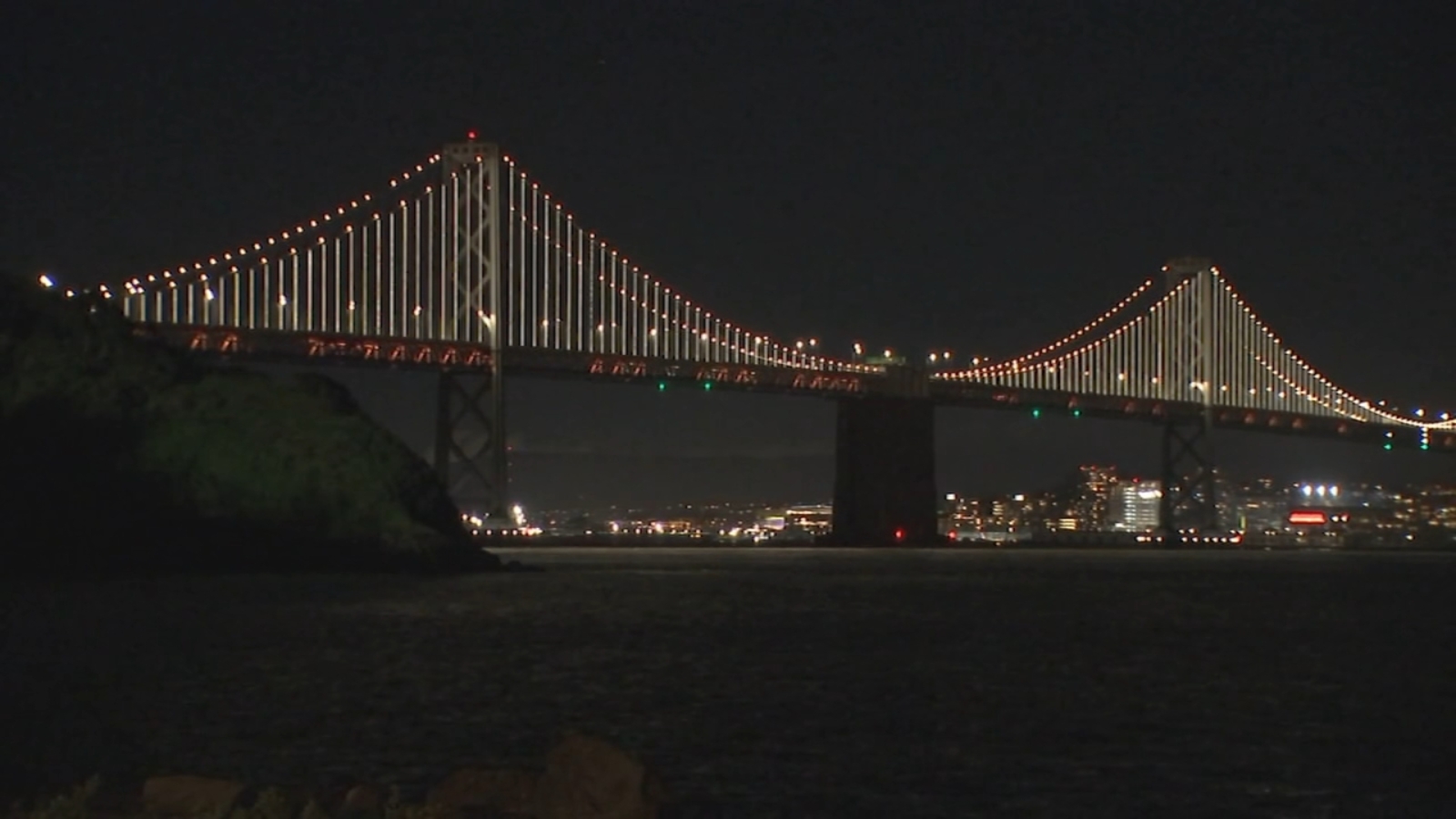 San Francisco-Oakland Bay Bridge lights are here to stay: Get a close up look at the new installation
