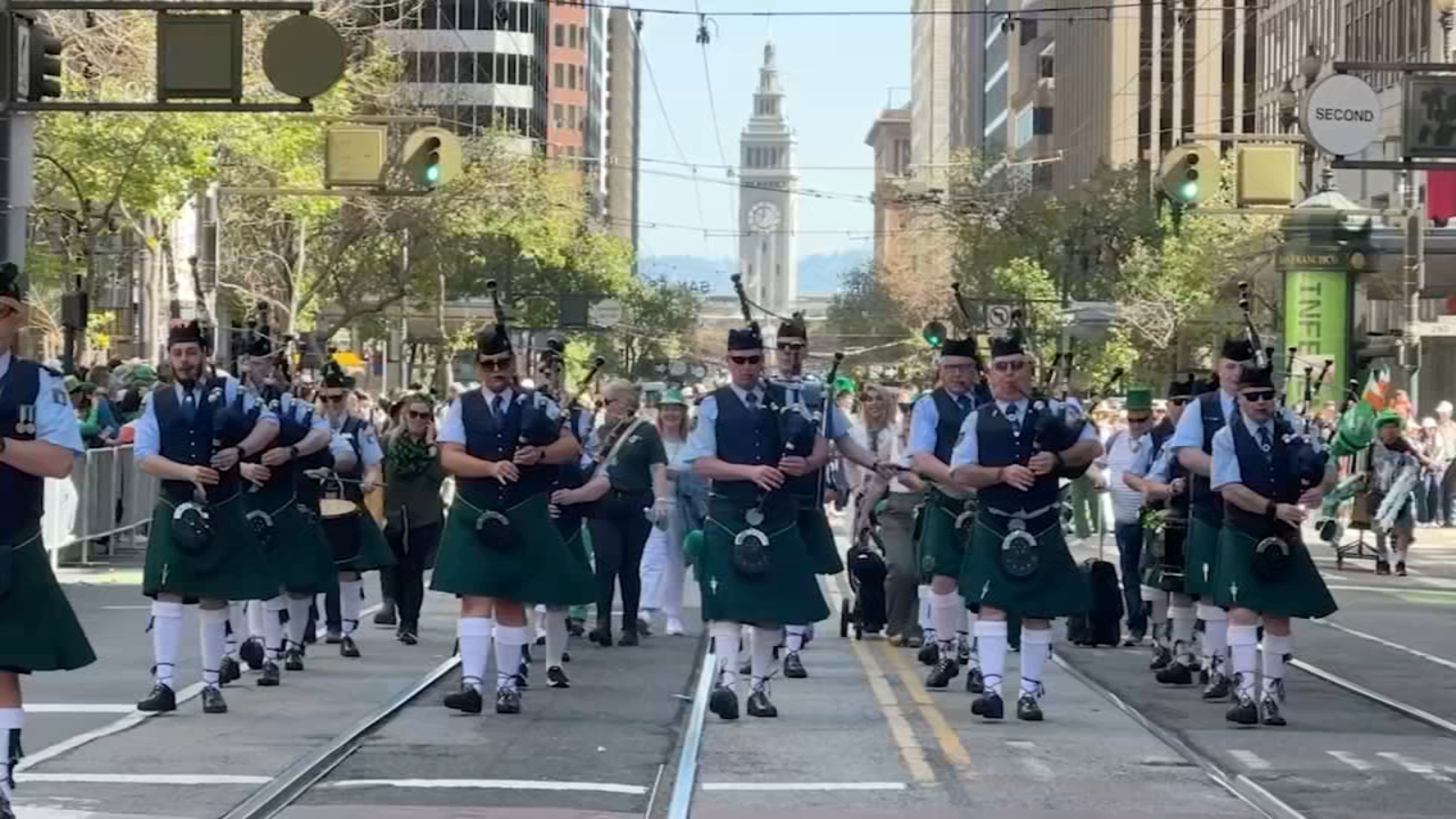San Francisco's St. Patrick's Day Parade turns 175, thousands line Market Street to celebrate