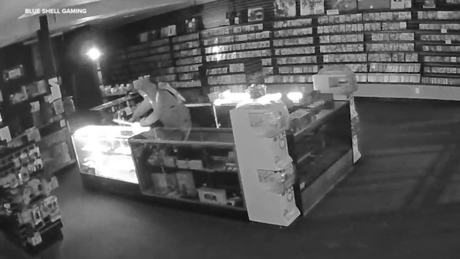 Fresno game store burglarized twice after final day of business