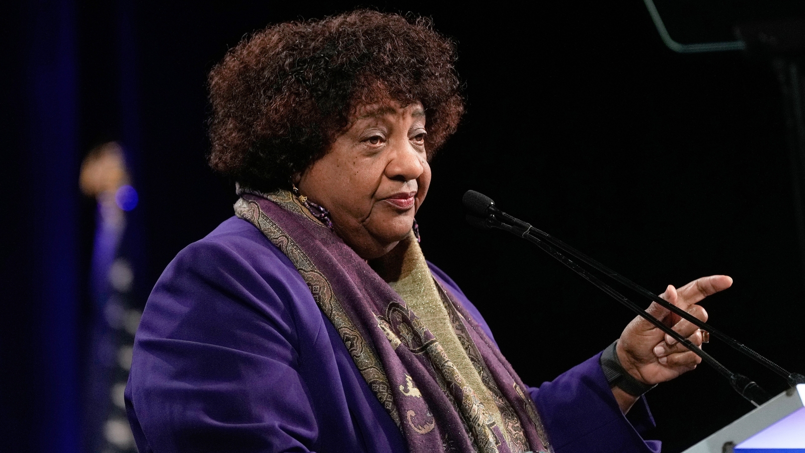 San Francisco launches probe after video shows petition gatherers offering money for signatures