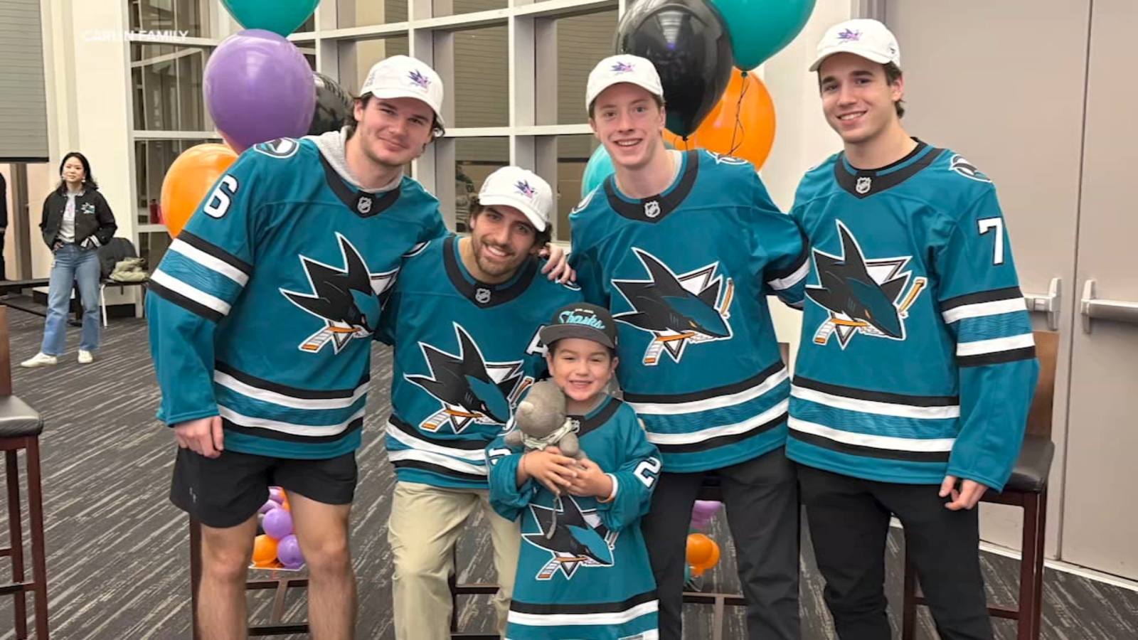 5-year-old San Jose Sharks fan beats cancer, inspires team during pregame meeting