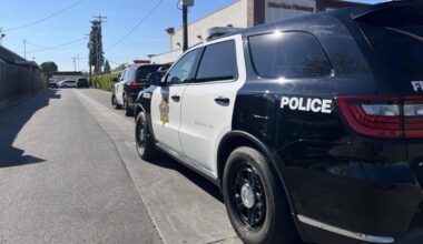 Man found with a stab wound to the chest in Central Fresno, police say