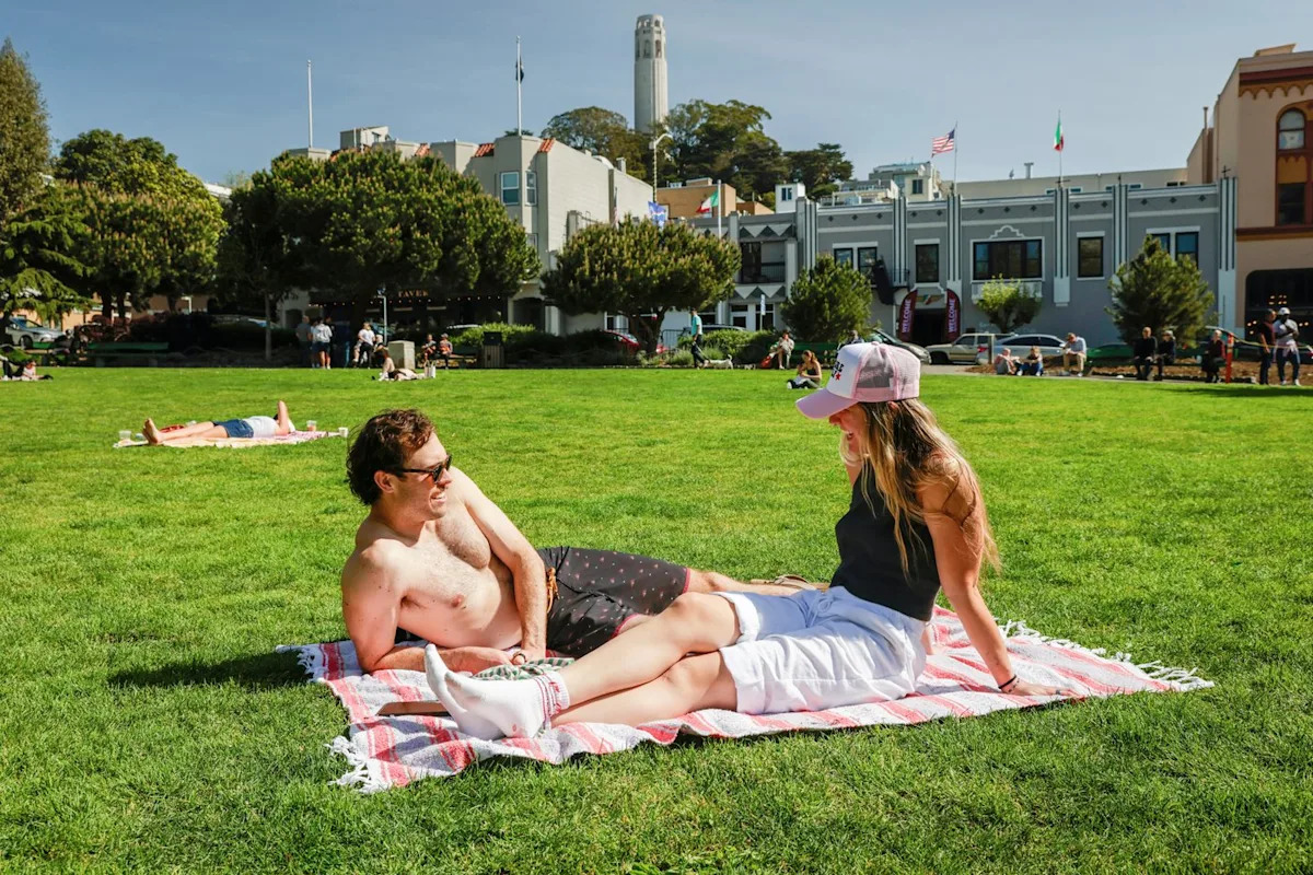 San Francisco sizzles as a winter heat wave grips the West