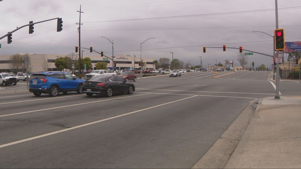 {p}A report from a Los Angeles attorney group found dangerous intersections in Central California, including those in Bakersfield. PHOTO: KBAK/KBFX{/p}