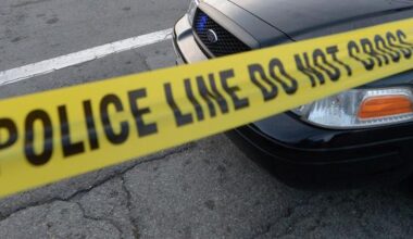 Oakland police ID man killed on couch inside phone repair store