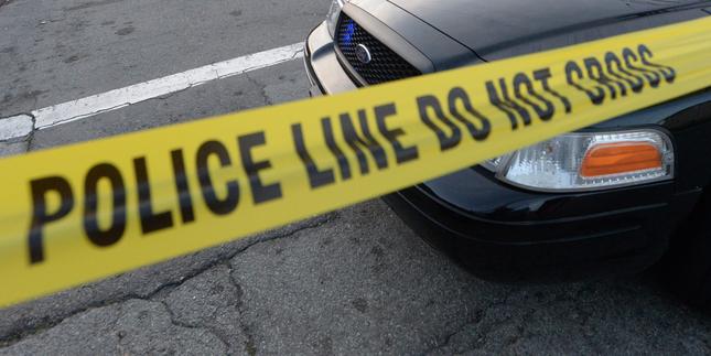 Oakland police ID man killed on couch inside phone repair store