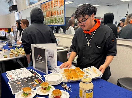 Student Spotlight: Jesus | post