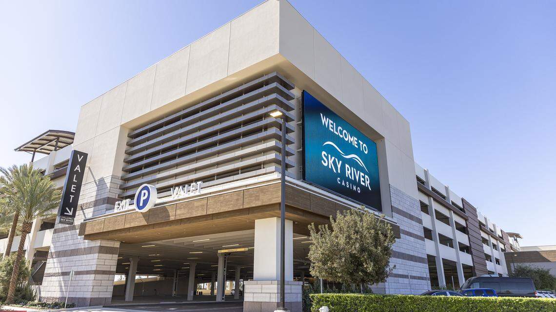 Sky River Casino opens five-story parking garage