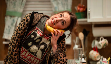 ‘Bakersfield Mist’ continuing run at Pagosa Springs Center for the Arts