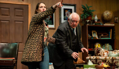 Actors Karisa Bruin (Maude) and Dennis Elkins (Lionel) in &ldquo;Bakersfield Mist&rdquo; at the Pagosa Springs Center for the Arts.