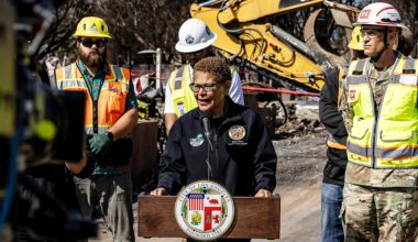 Dan Walters: Los Angeles Mayor Karen Bass Deflects Blame, Adds Insult to Injury for Wildfire Victims | Opinions