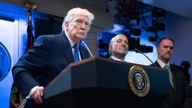 WASHINGTON, DC - FEBRUARY 20: U.S. President Donald Trump answers questions during a press briefing held at the White House February 20, 2026 in Washington, DC. The U.S. Supreme Court today ruled against Trump's use of emergency powers to implement international trade tariffs, a central portion of the administration's core economic policy.(Photo by Aaron Schwartz/Getty Images)