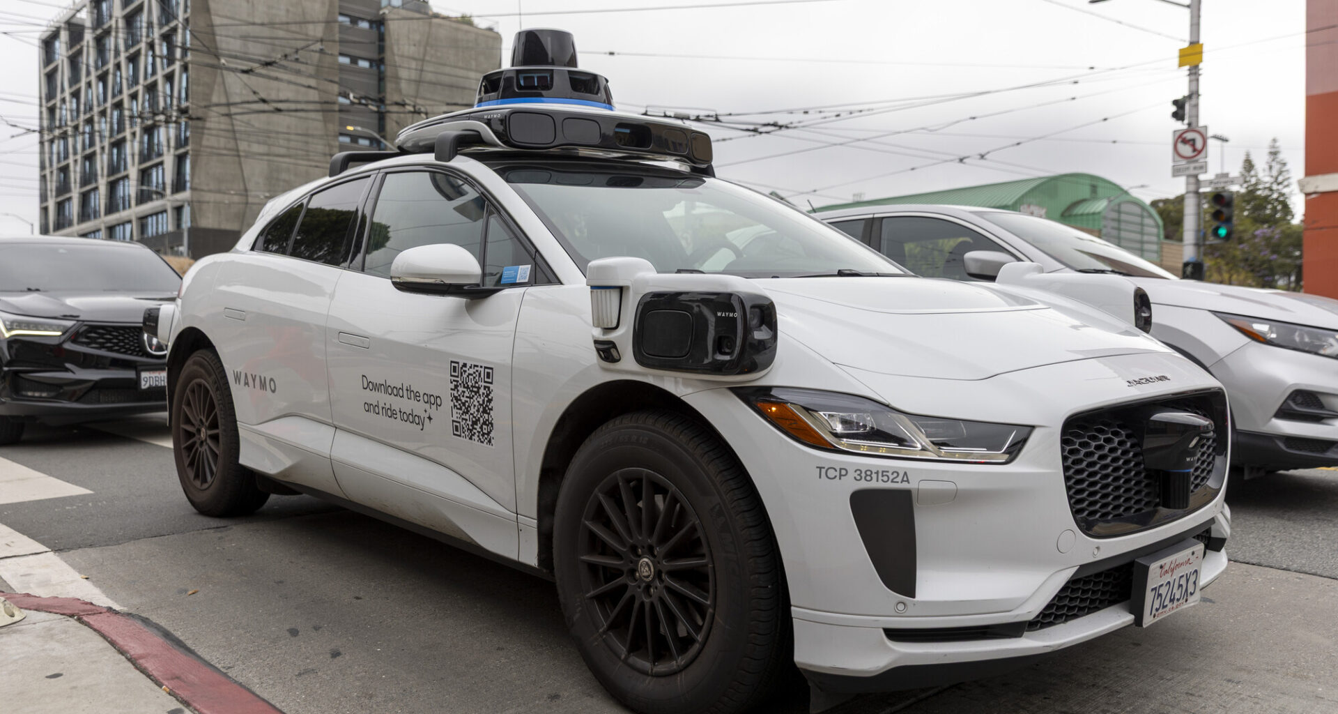 Waymo to Report on Mass Stranding Event During SF December Blackout