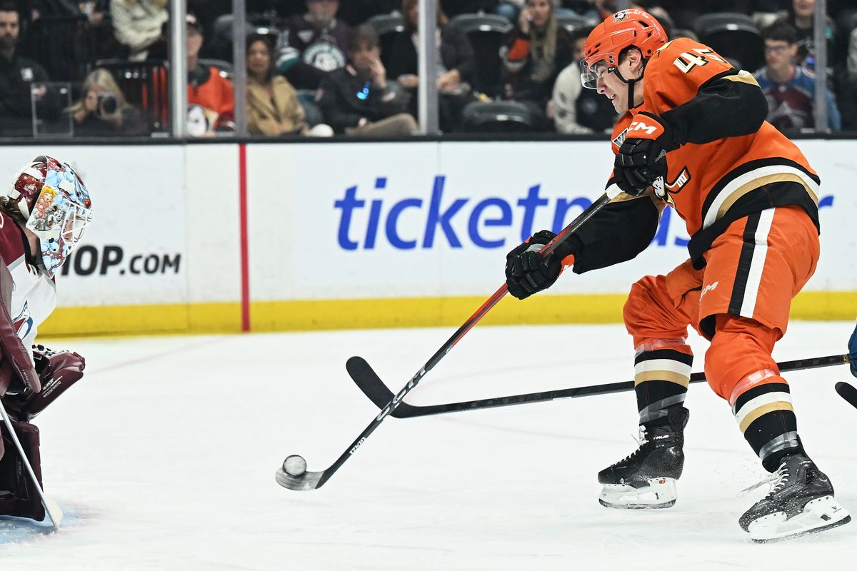 The Anaheim Ducks right wing Beckett Sennecke (45) shoots a goal attempt during an NHL game against The Colorado Avalanche, March 3rd, 2026 in Anaheim California. The Anaheim Ducks right wing Beckett Sennecke (45) shoots a goal attempt during an NHL game against The Colorado Avalanche, March 3rd, 2026 in Anaheim California.