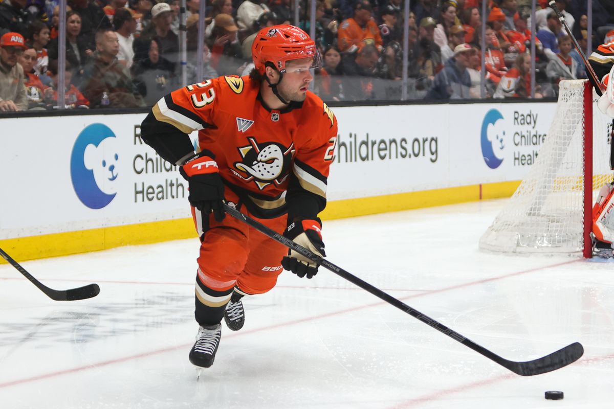 Anaheim Ducks center Mason McTavish (23) skates with the puck during an NHL game against the Buffalo Sabres on March 22, 2026 in Anaheim, CA.