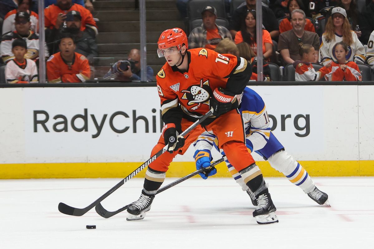 Anaheim Ducks right wing Troy Terry (19) skates with the puck during an NHL game against the Buffalo Sabres on March 22, 2026 in Anaheim, CA.