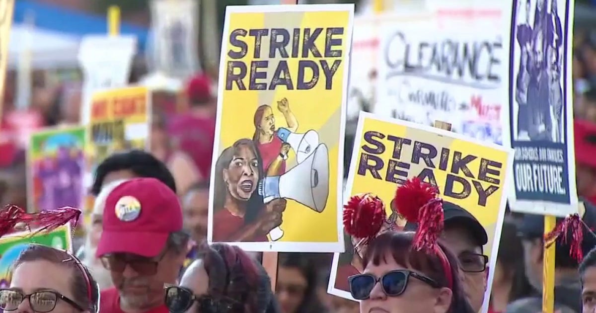 LAUSD unions set April 14 strike date amid heated contract battle with district