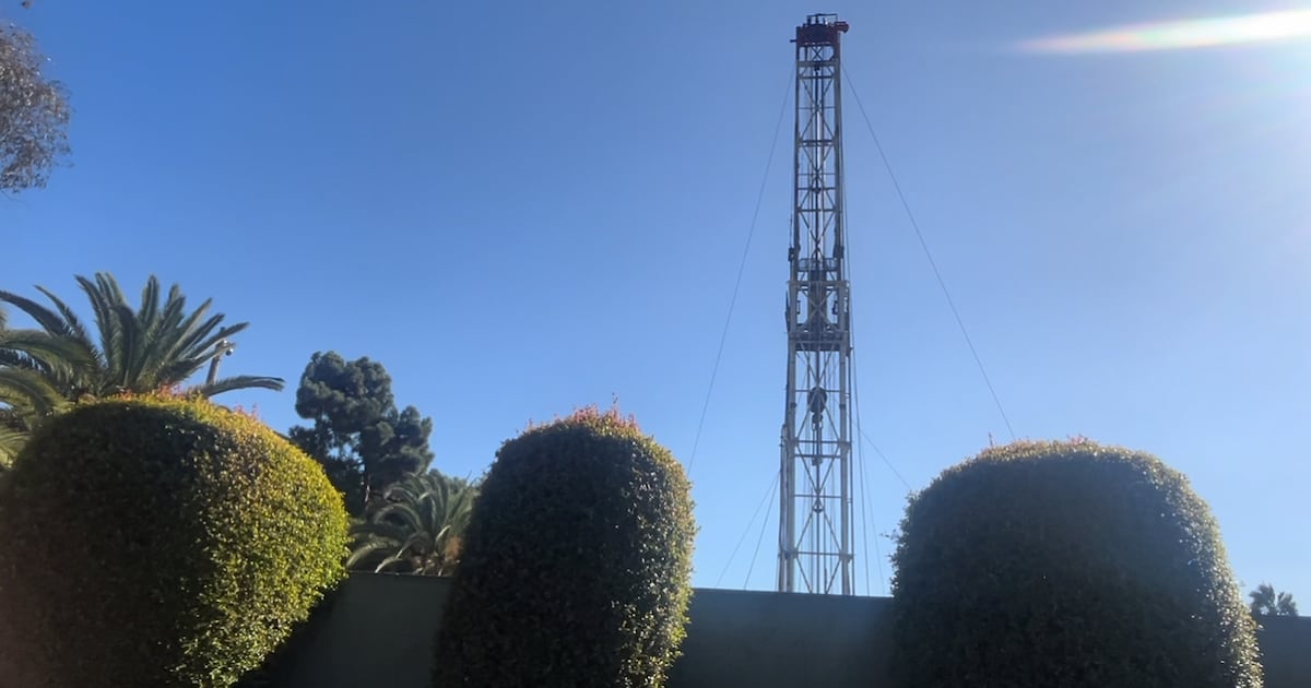 The Murphy Oil Drill Site faces new restrictions in South Los Angeles – Annenberg Media