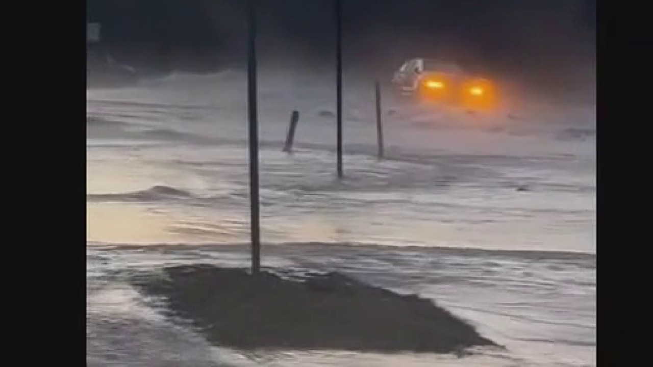 Massive water main break in Oakland County affects multiple communities