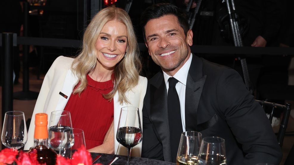 NEW YORK, NEW YORK - APRIL 25: (L-R) Kelly Ripa and Mark Consuelos attend the 2024 TIME100 Gala at Jazz at Lincoln Center on April 25, 2024 in New York City.  (Photo by Cindy Ord/Getty Images for TIME)