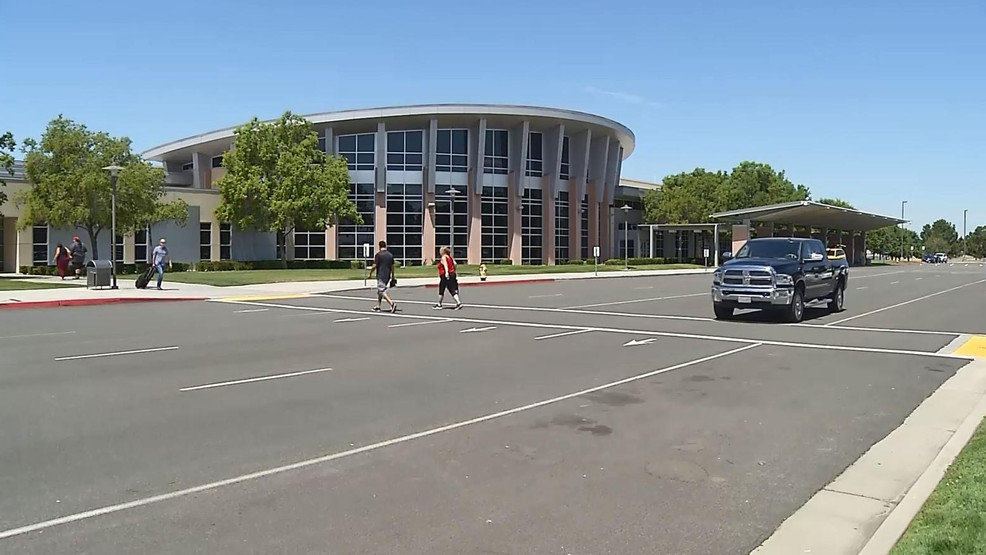 Meadows Field Airport KBAK/KBFX