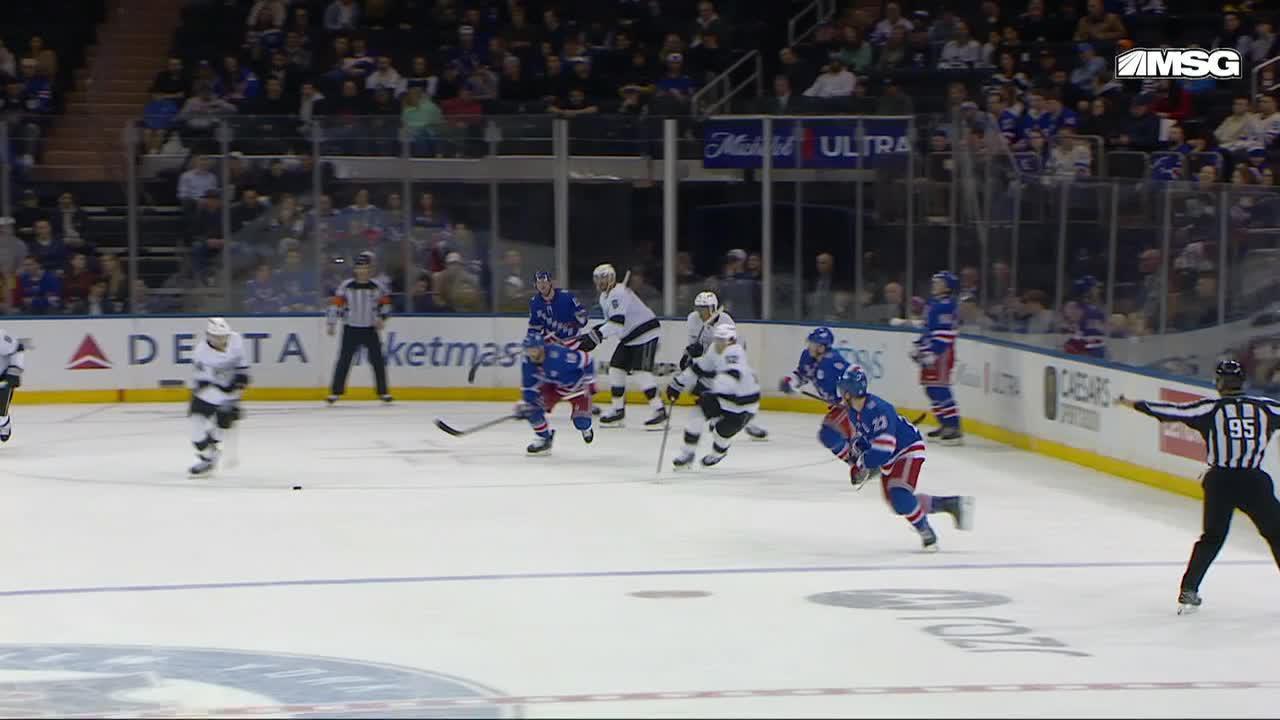 Laferriere's 3-point performance powers Kings over Rangers
