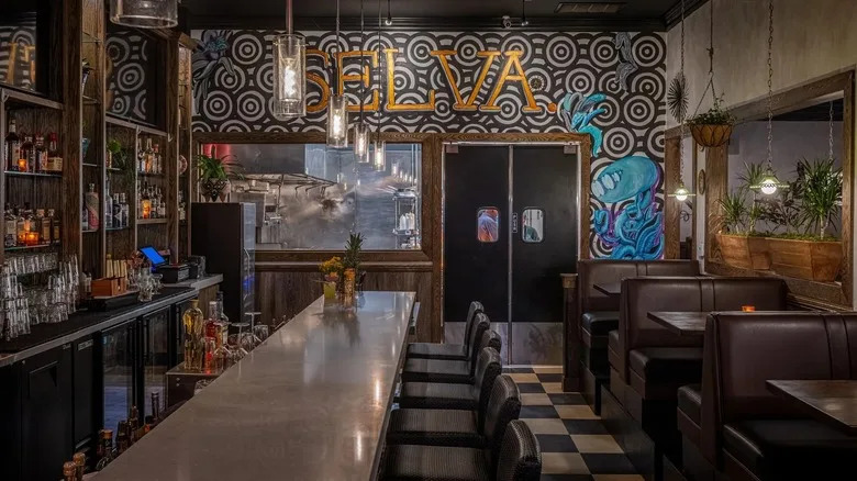 inside of Selva Long Beach restaurant