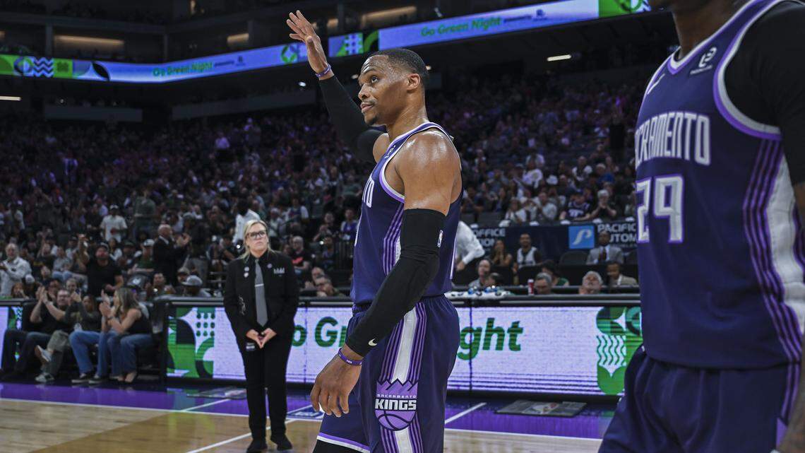 Kings fall to Spurs as Westbrook climbs NBA assists list
