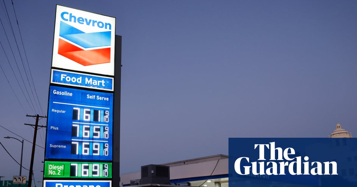 California gas prices rise above $5 a gallon amid US war with Iran | California