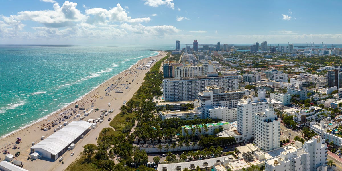 Billionaires Looking to Avoid a California Wealth Tax Are Miami-Bound
