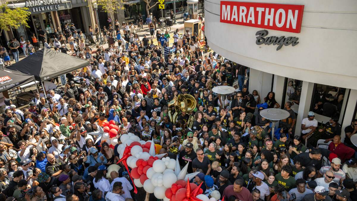 1 Man Dead After Shooting At Grand Opening Of Marathon Burger In Long Beach